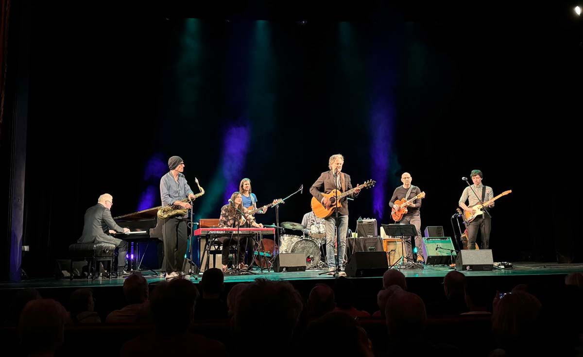 JuliaJulesFischer_TomHaydn_StadttheaterFürth_NorbertNagel_MichaelFlügel_AxelBrückner_SimonFroschauer_FerdinandRoscher_Musikerin_Pianistin_Konzert